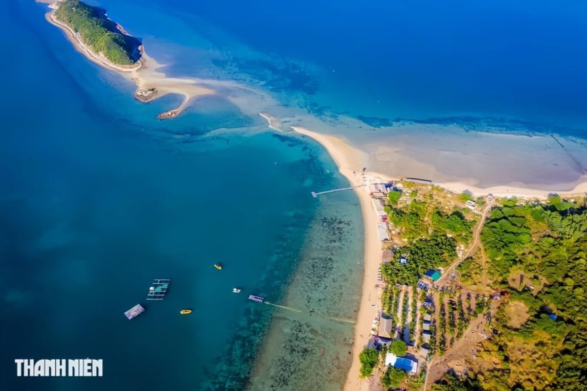 Điệp sơn - con đường đi bộ dưới biển đẹp nhất Việt nam